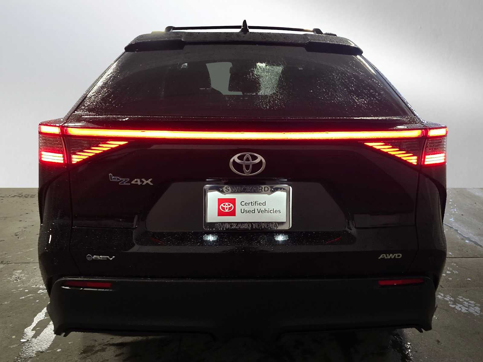 2024 Toyota bZ4X XLE