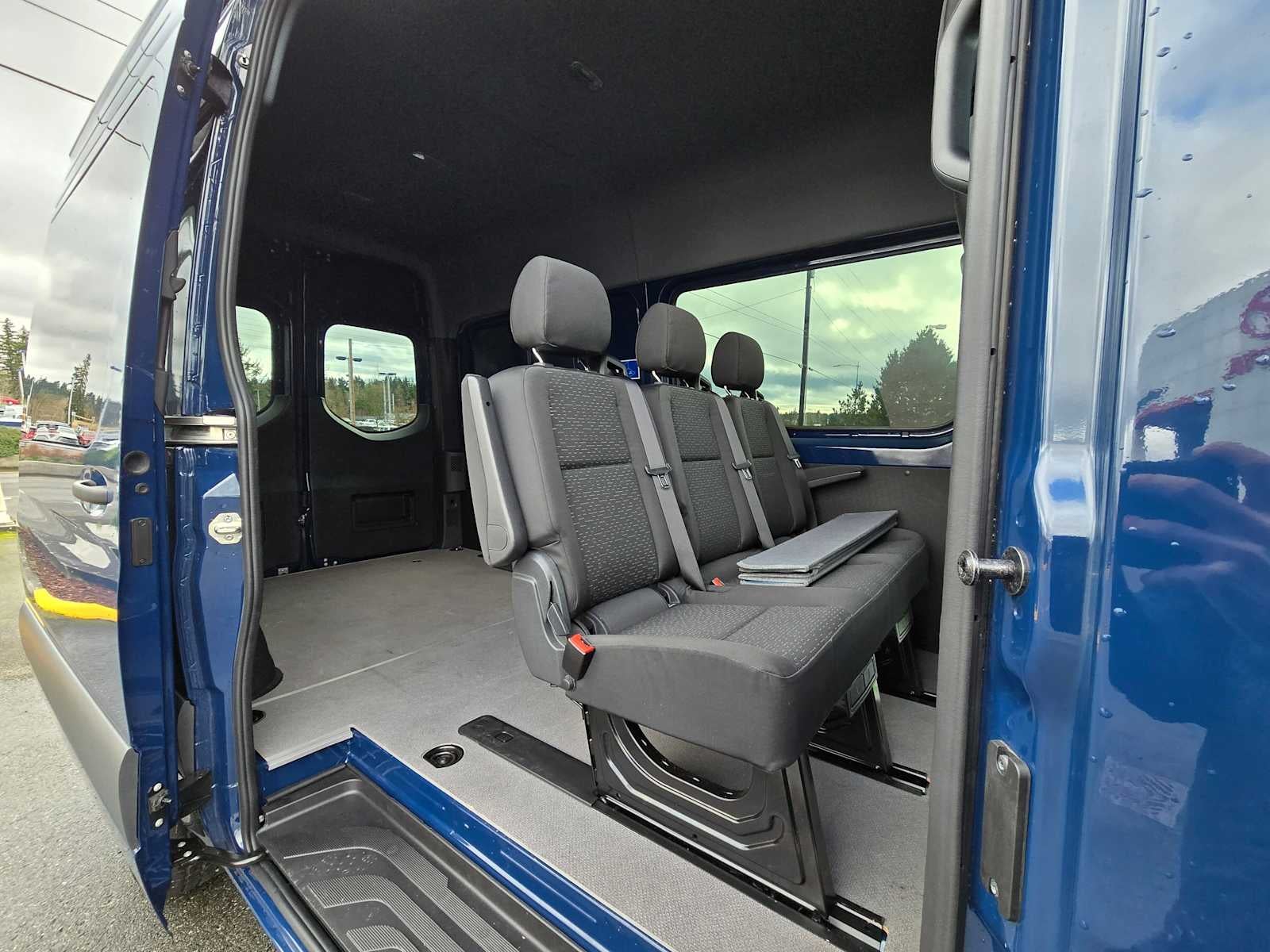 2024 Mercedes-Benz Sprinter Cargo Van Base