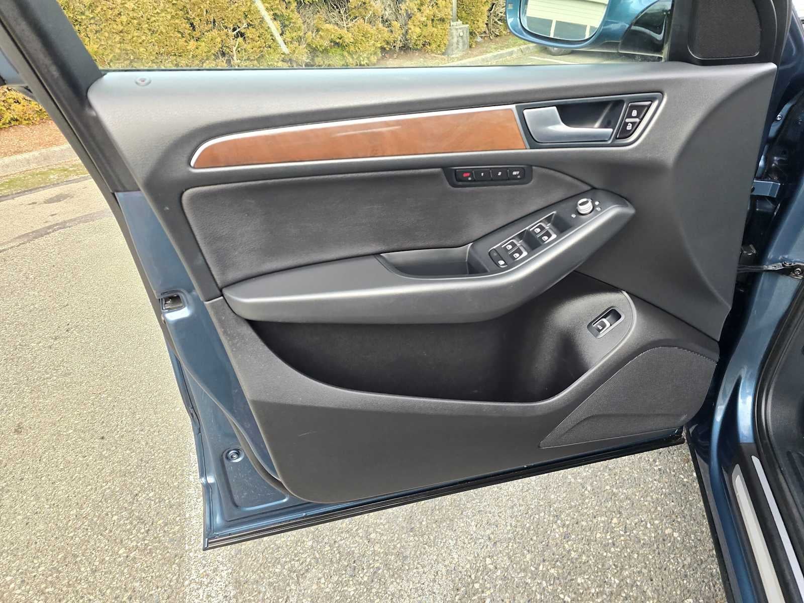 2016 Audi Q5 Premium Plus