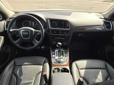 2012 Audi Q5 3.2L Prestige