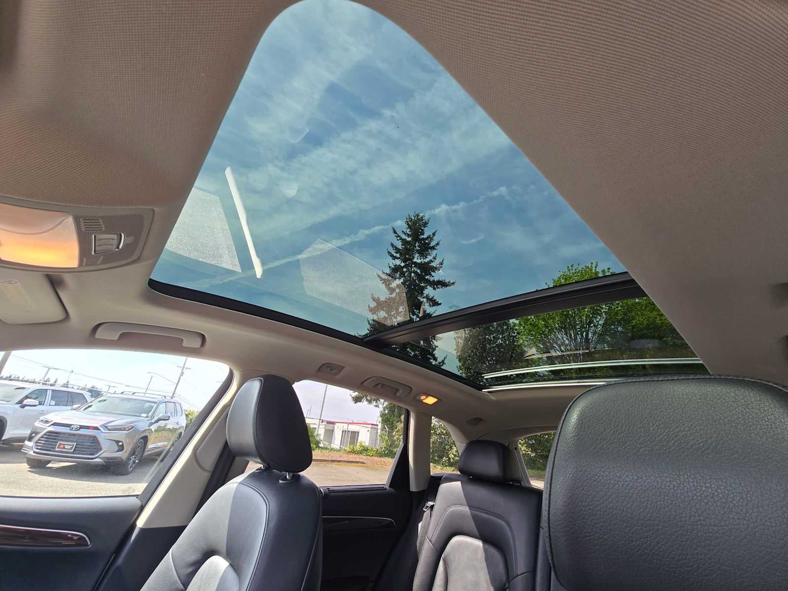 2012 Audi Q5 3.2L Prestige