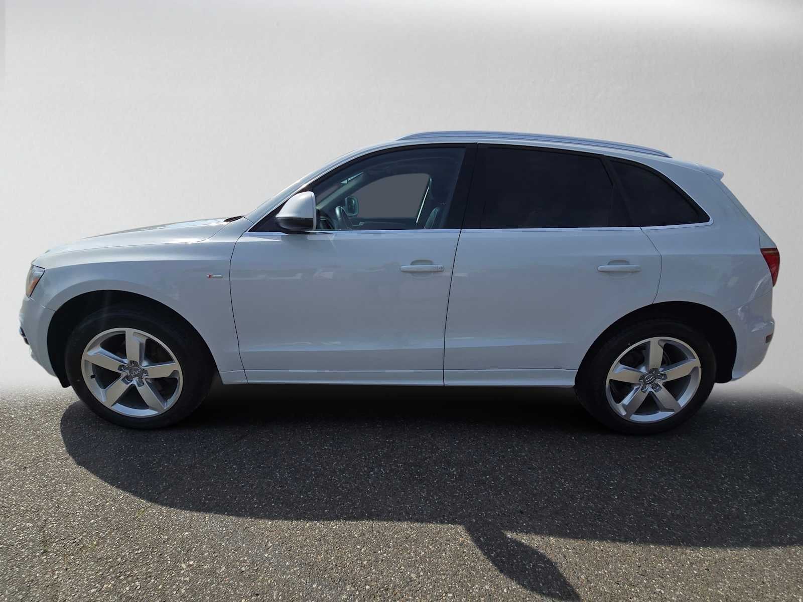 2012 Audi Q5 3.2L Prestige