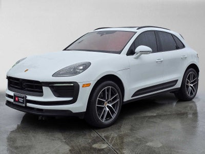 2025 Porsche Macan Base