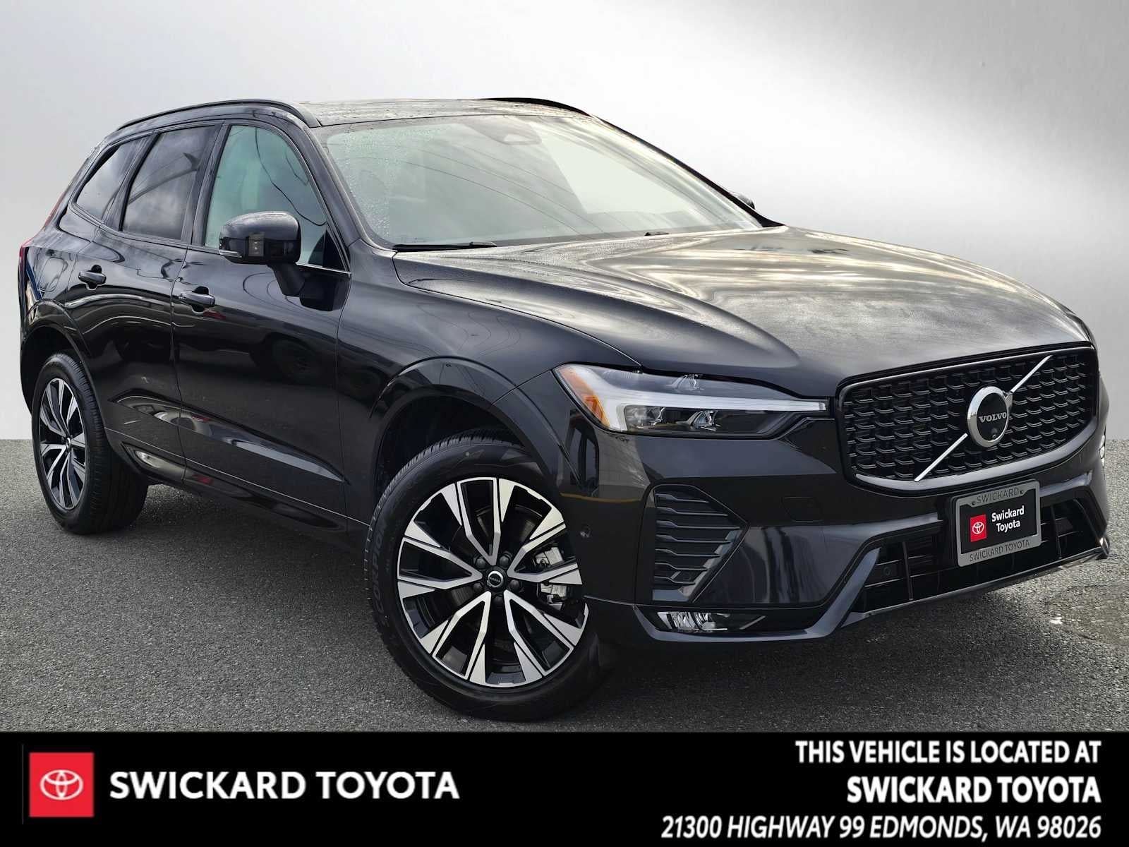 2025 Volvo XC60 Plus