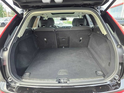 2025 Volvo XC60 Plus