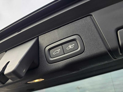 2025 Volvo XC60 Plus