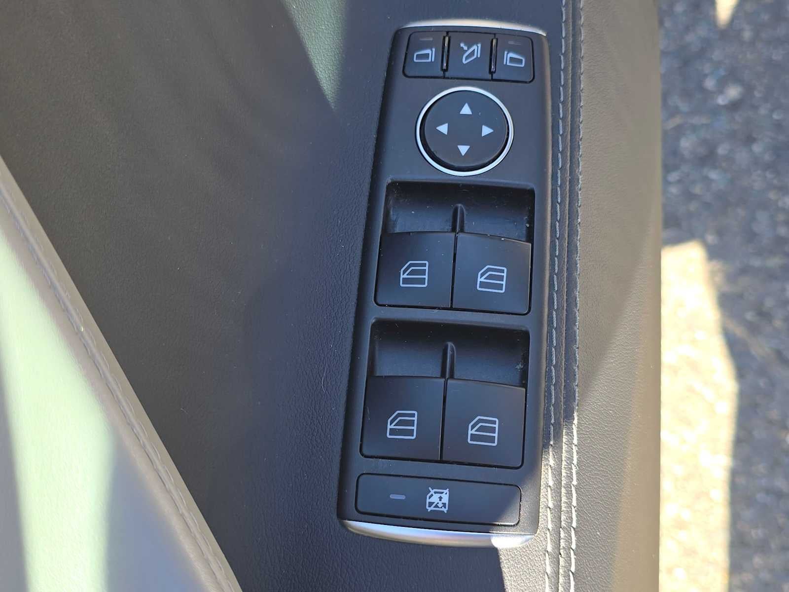 2015 Tesla Model S P90D