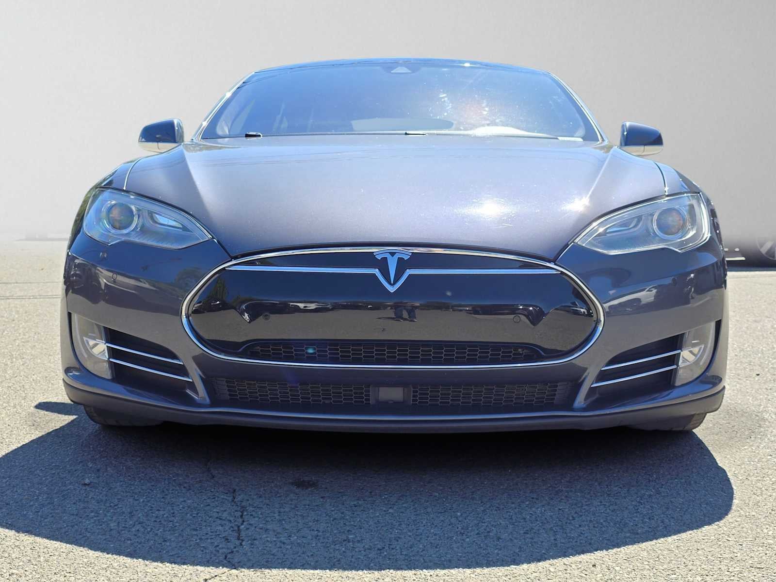 2015 Tesla Model S P90D
