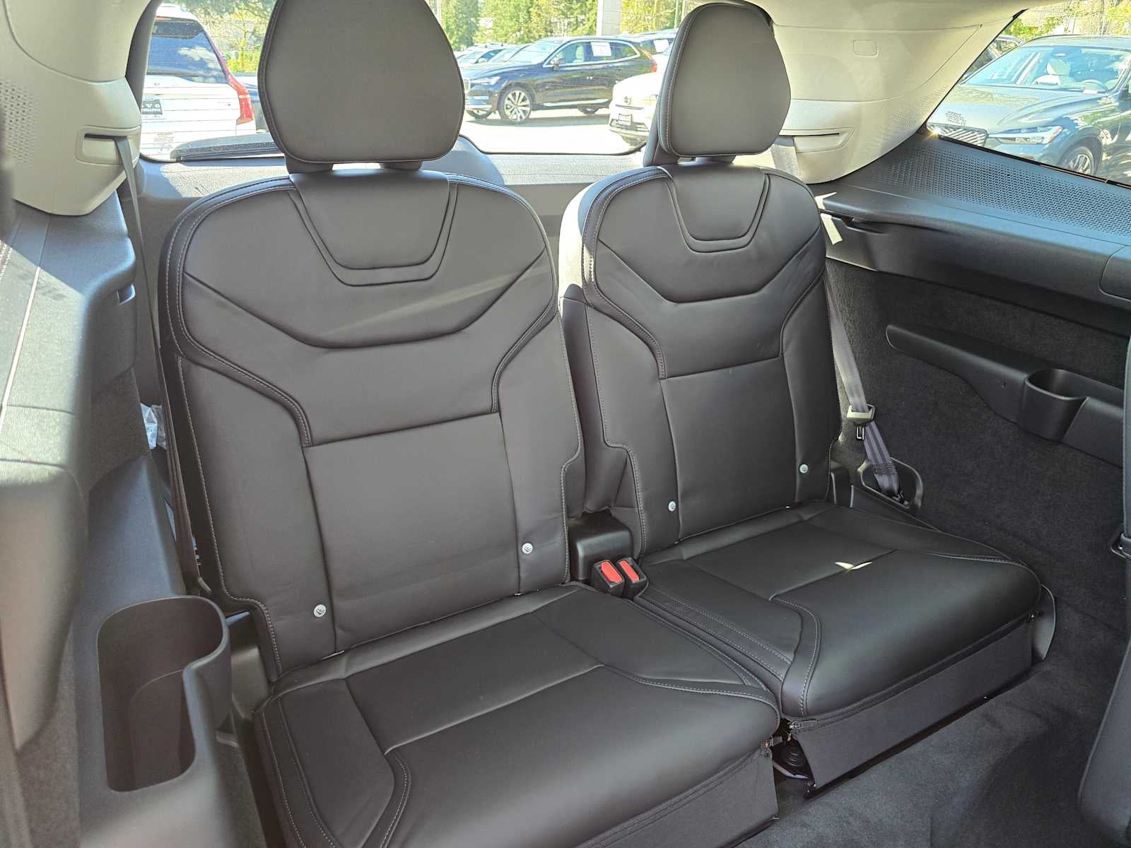 2026 Volvo EX90 Ultra