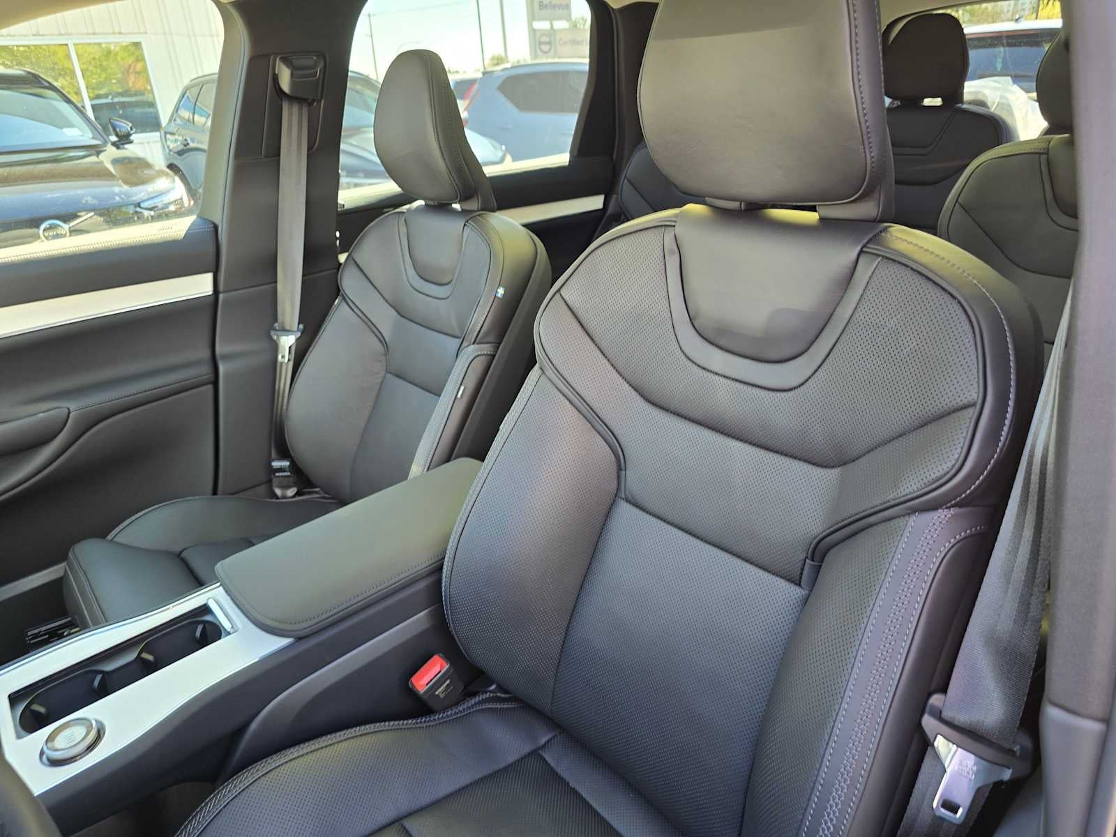 2026 Volvo EX90 Ultra