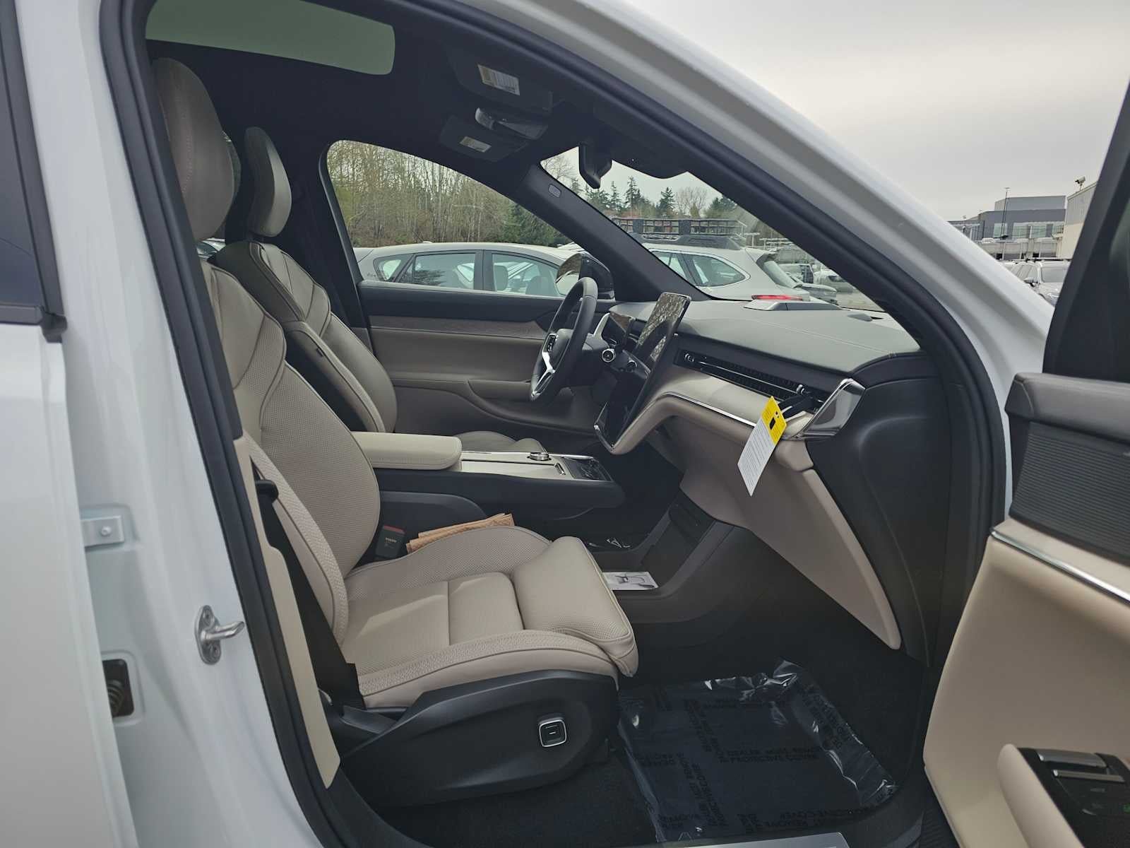 2026 Volvo EX90 Ultra
