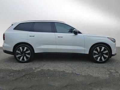 2026 Volvo EX90 Ultra