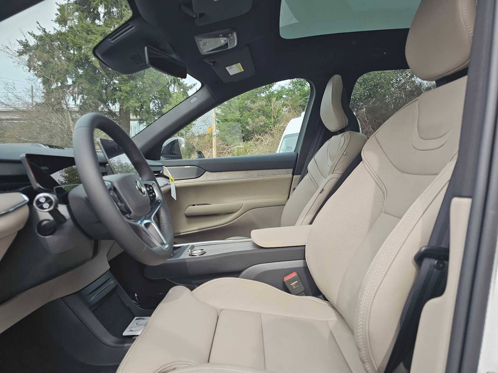 2026 Volvo EX90 Ultra
