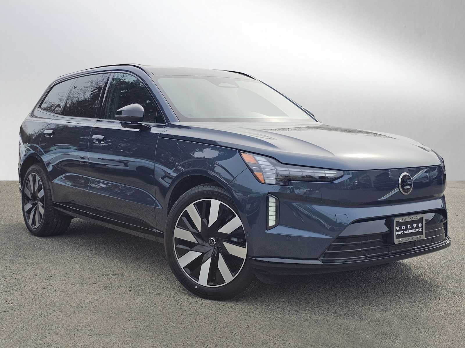 2026 Volvo EX90 Ultra