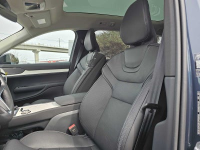 2026 Volvo EX90 Ultra