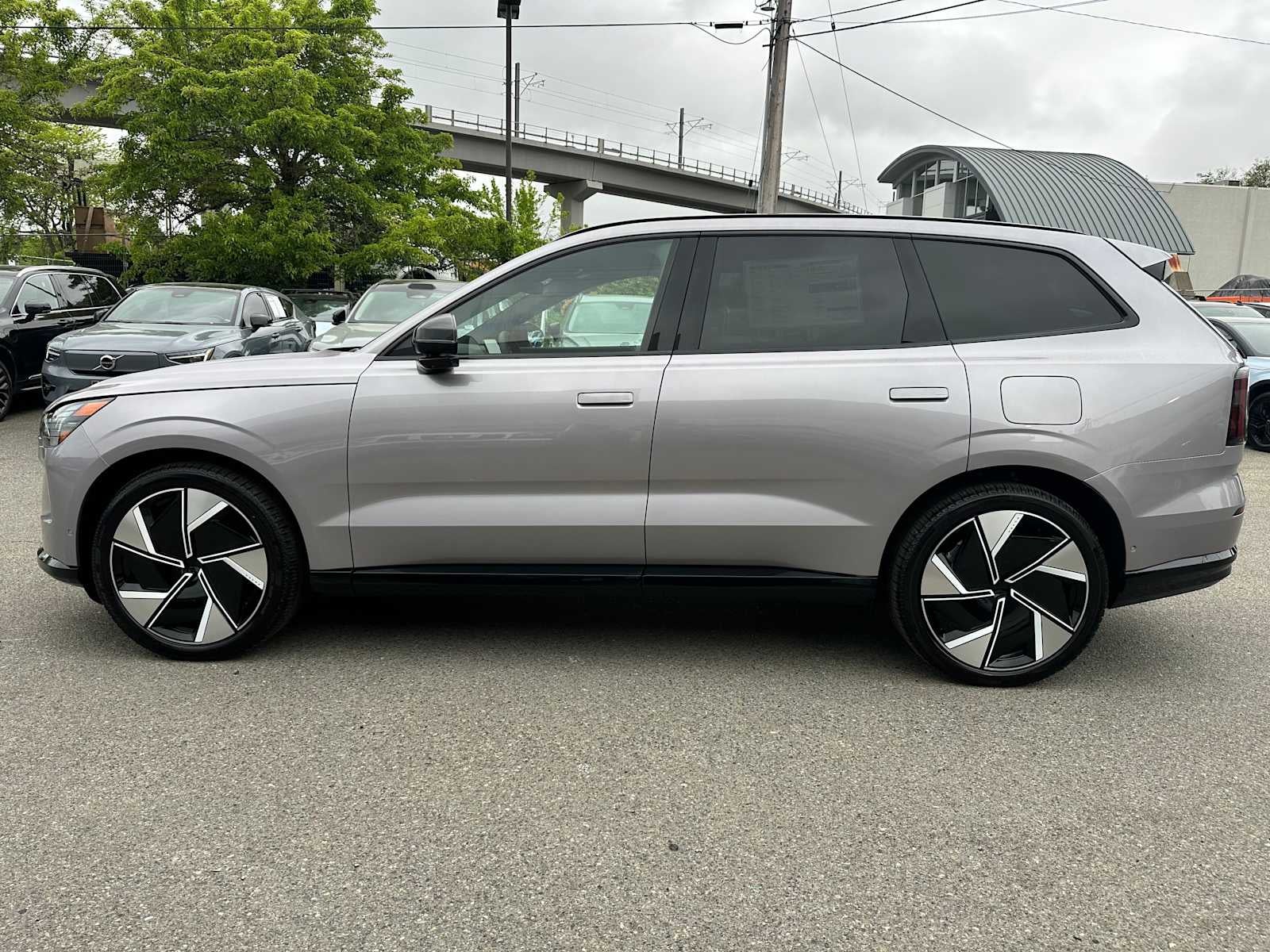 2026 Volvo EX90 Ultra