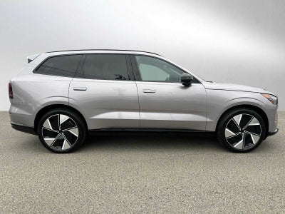 2026 Volvo EX90 Ultra