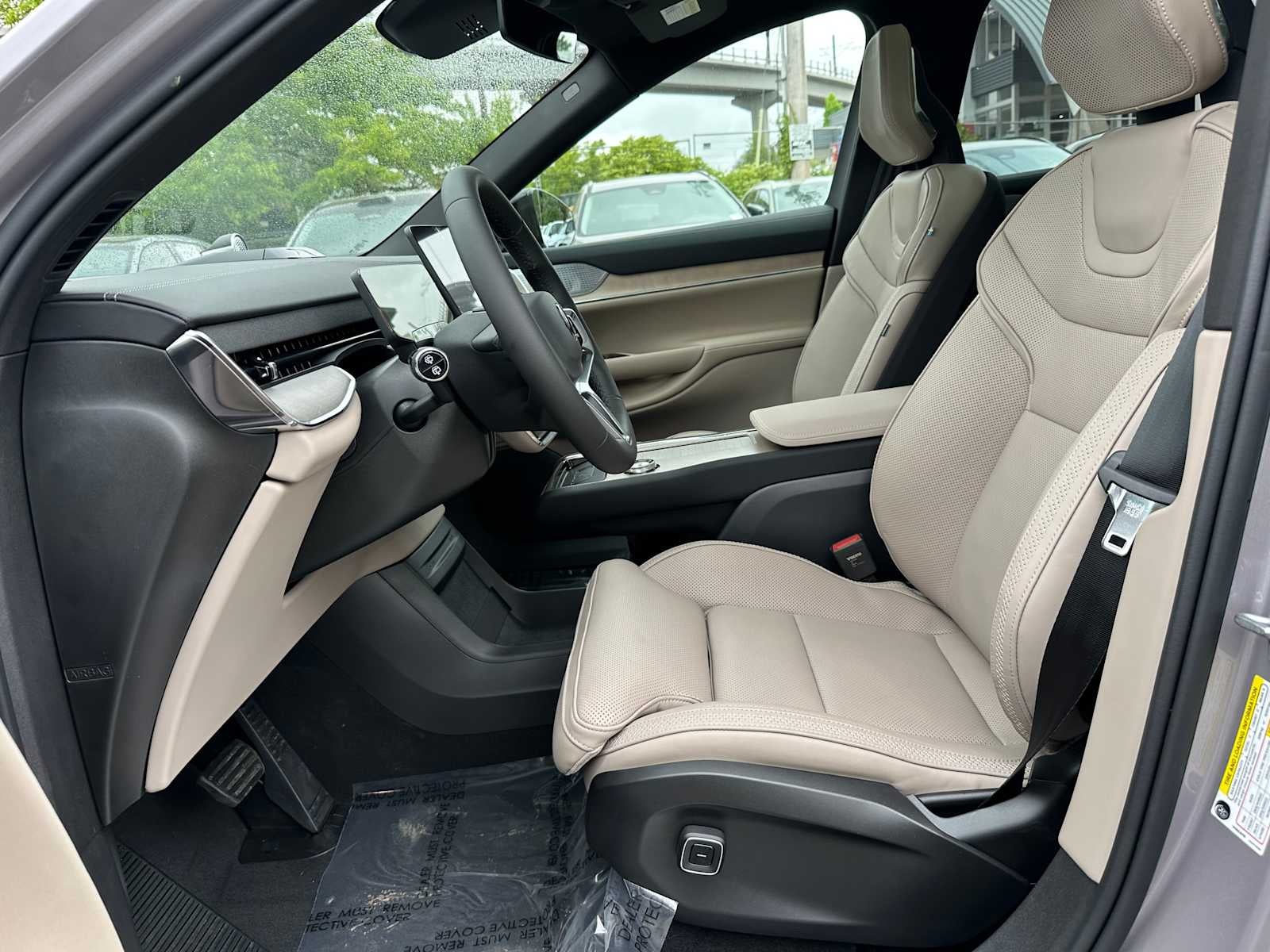 2026 Volvo EX90 Ultra