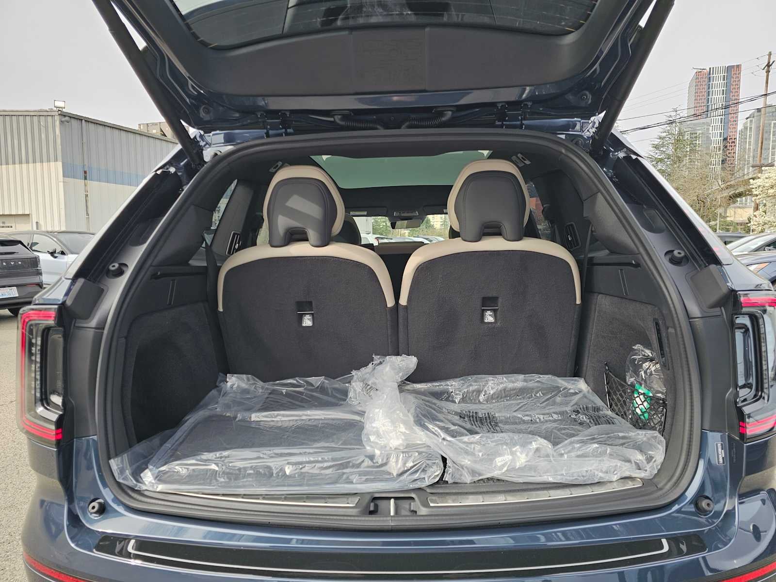 2026 Volvo EX90 Ultra