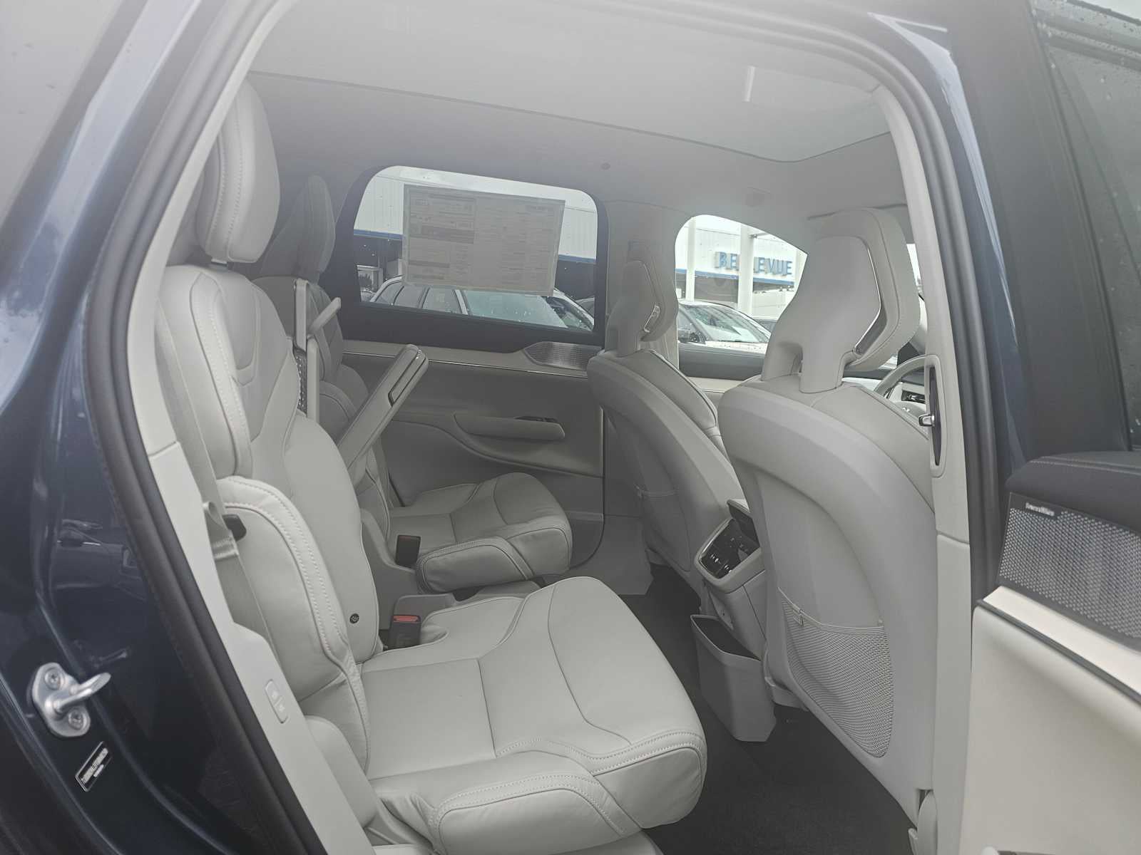 2026 Volvo EX90 Ultra