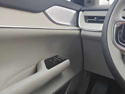 2026 Volvo EX90 Ultra