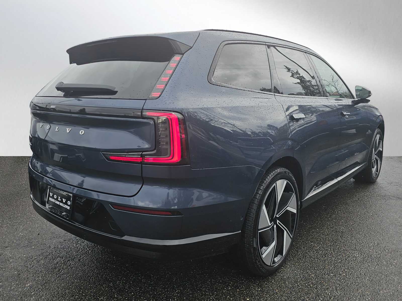 2026 Volvo EX90 Ultra
