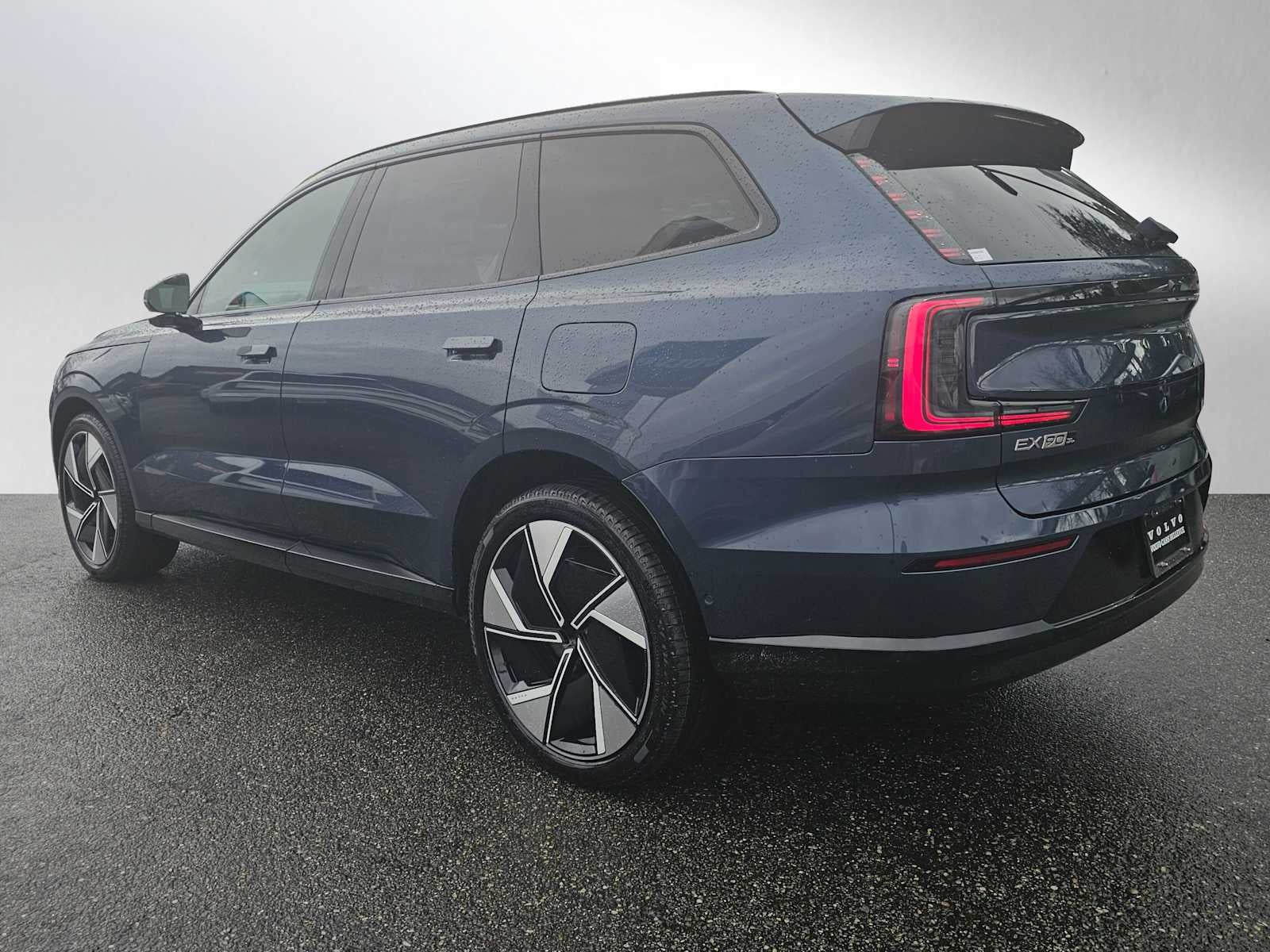 2026 Volvo EX90 Ultra