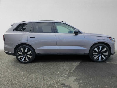 2026 Volvo EX90 Ultra