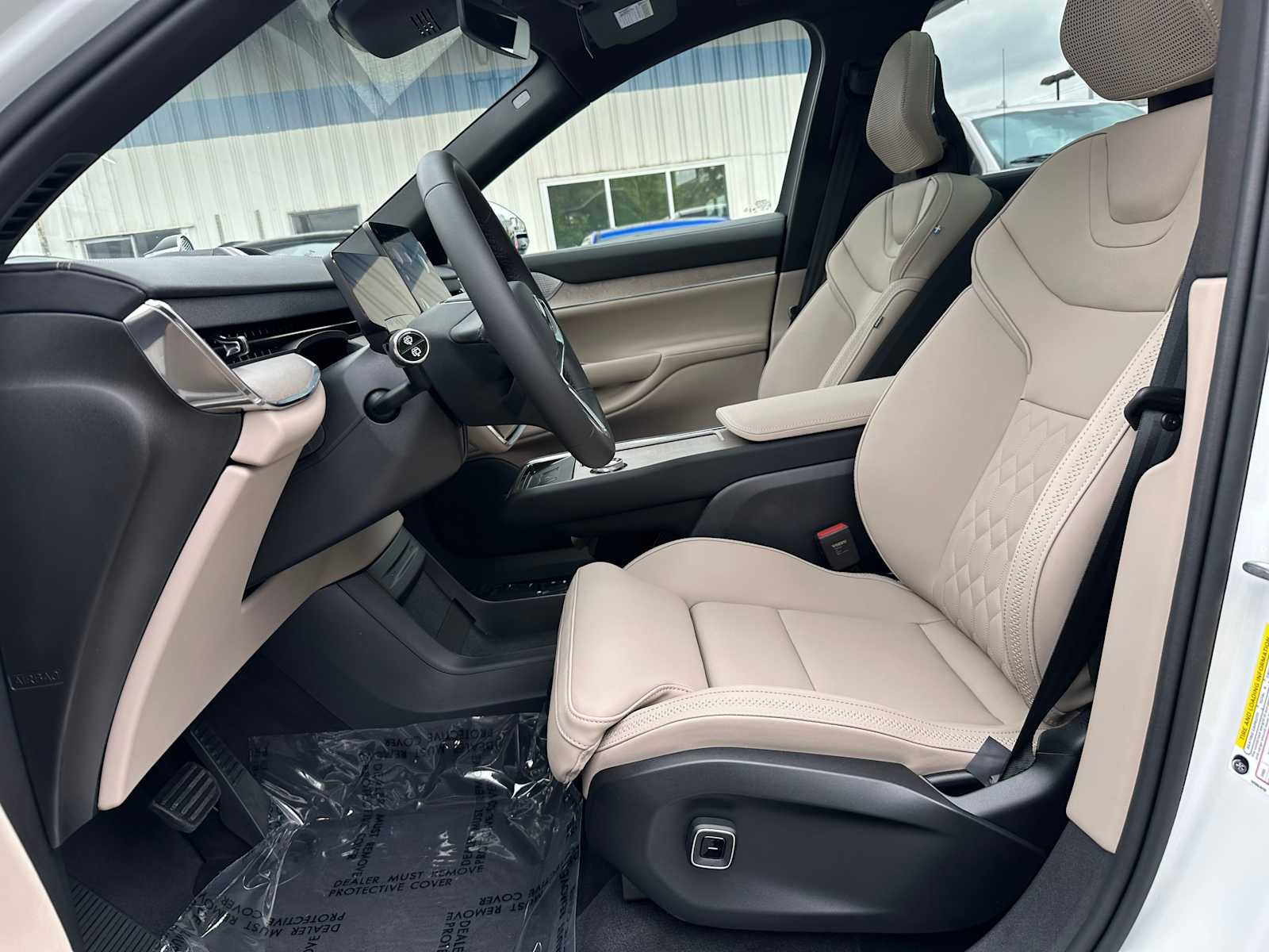 2025 Volvo EX90 Ultra