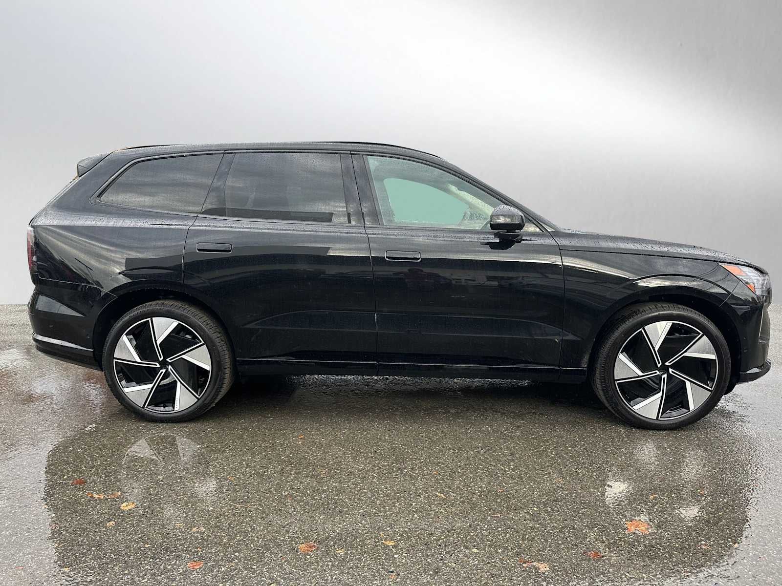2025 Volvo EX90 Ultra