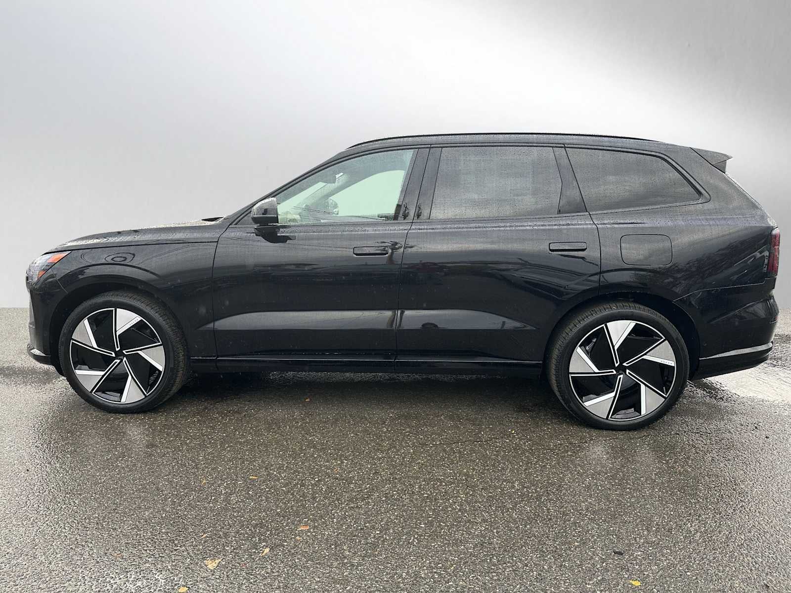 2025 Volvo EX90 Ultra