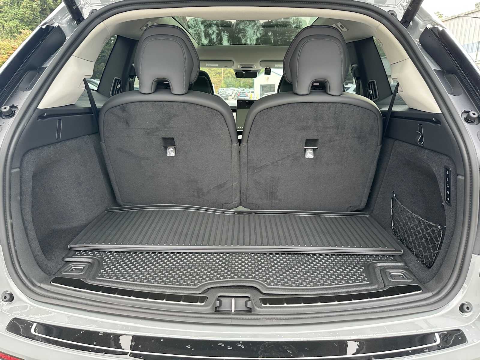 2025 Volvo EX90 Ultra