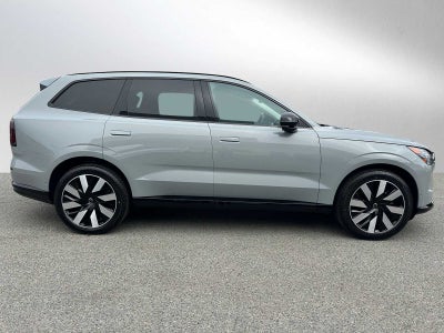 2025 Volvo EX90 Ultra