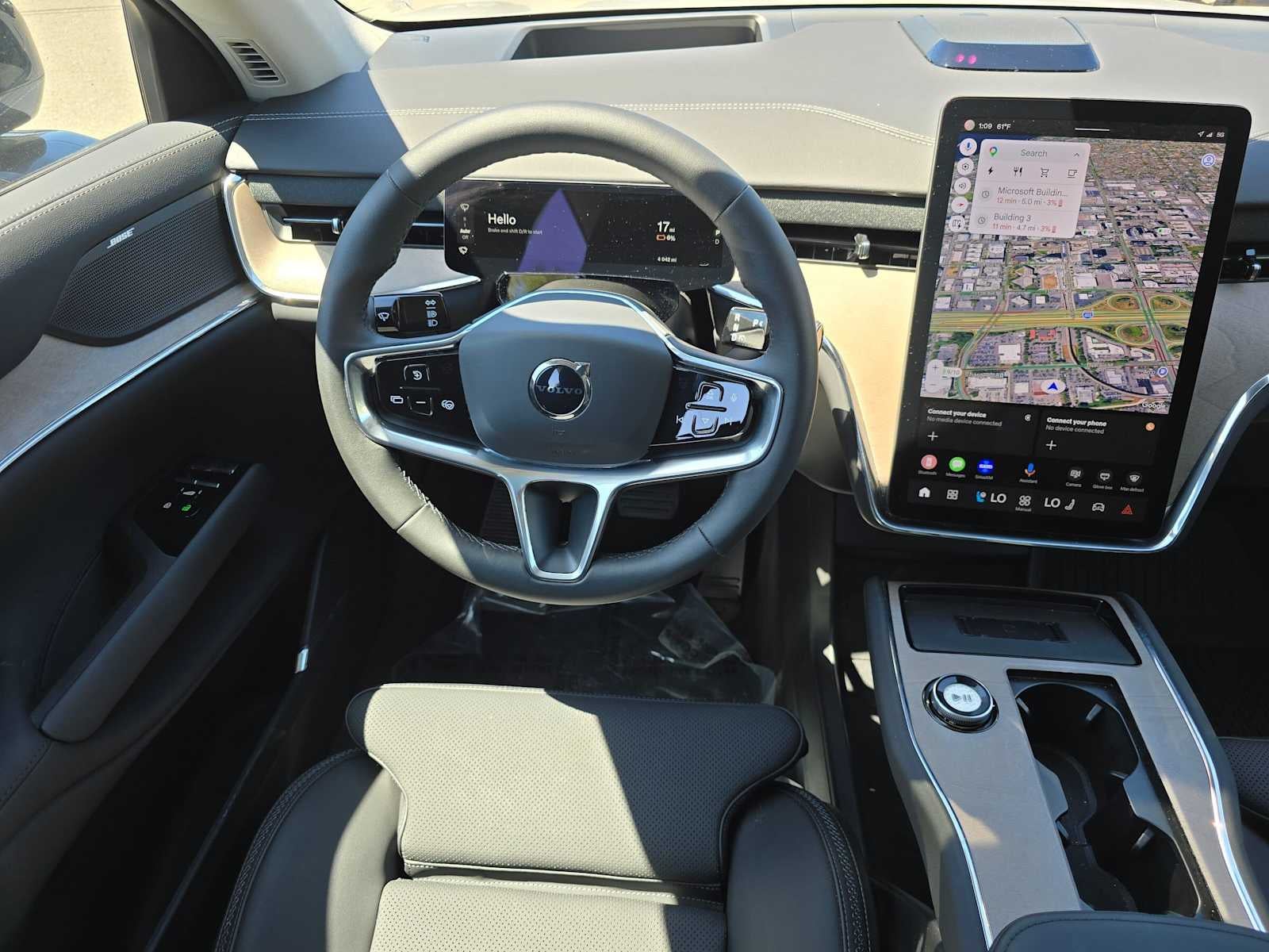 2025 Volvo EX90 Plus