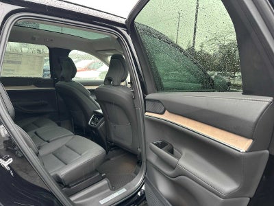 2025 Volvo EX90 Plus
