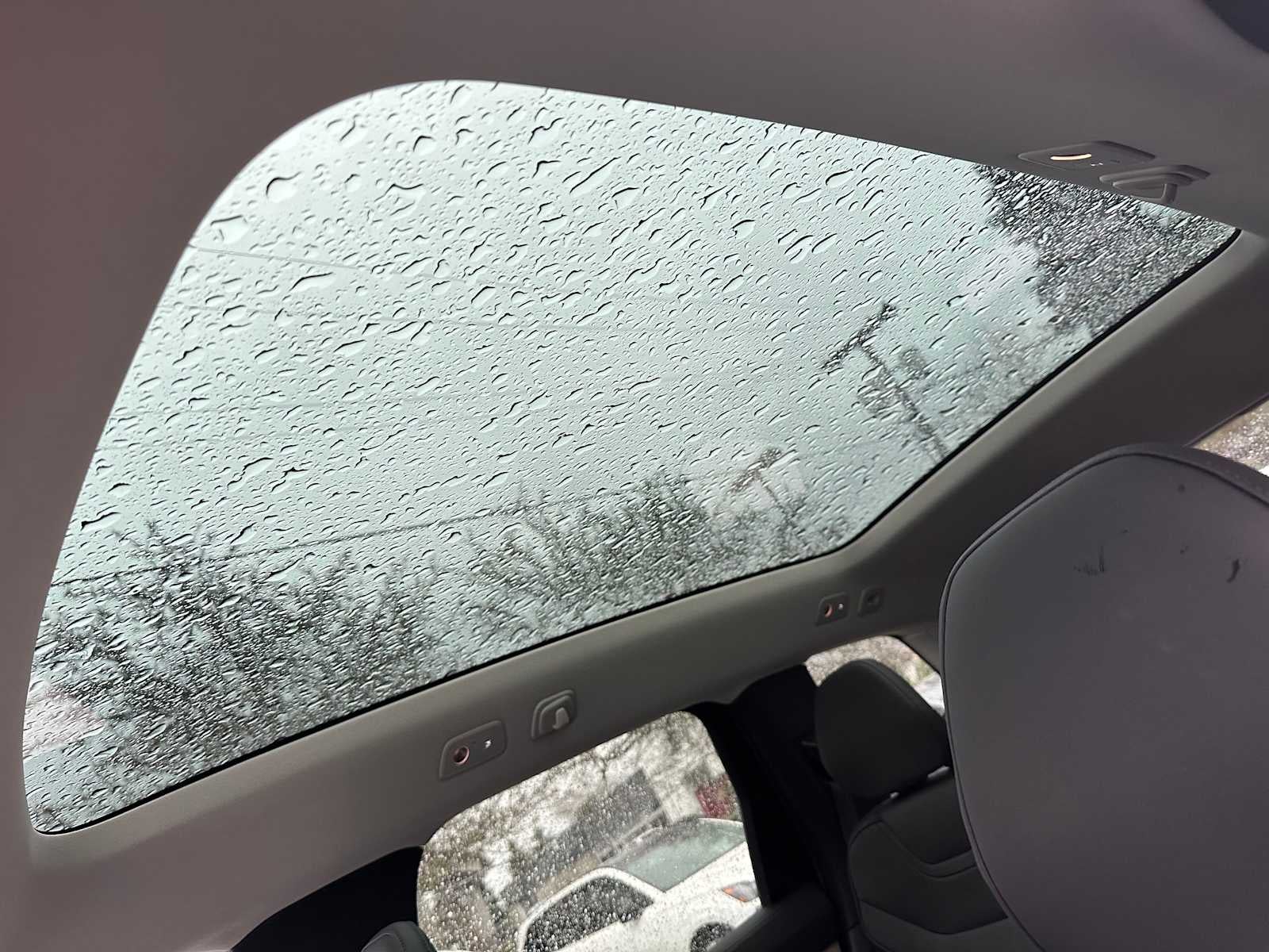 2025 Volvo EX90 Plus