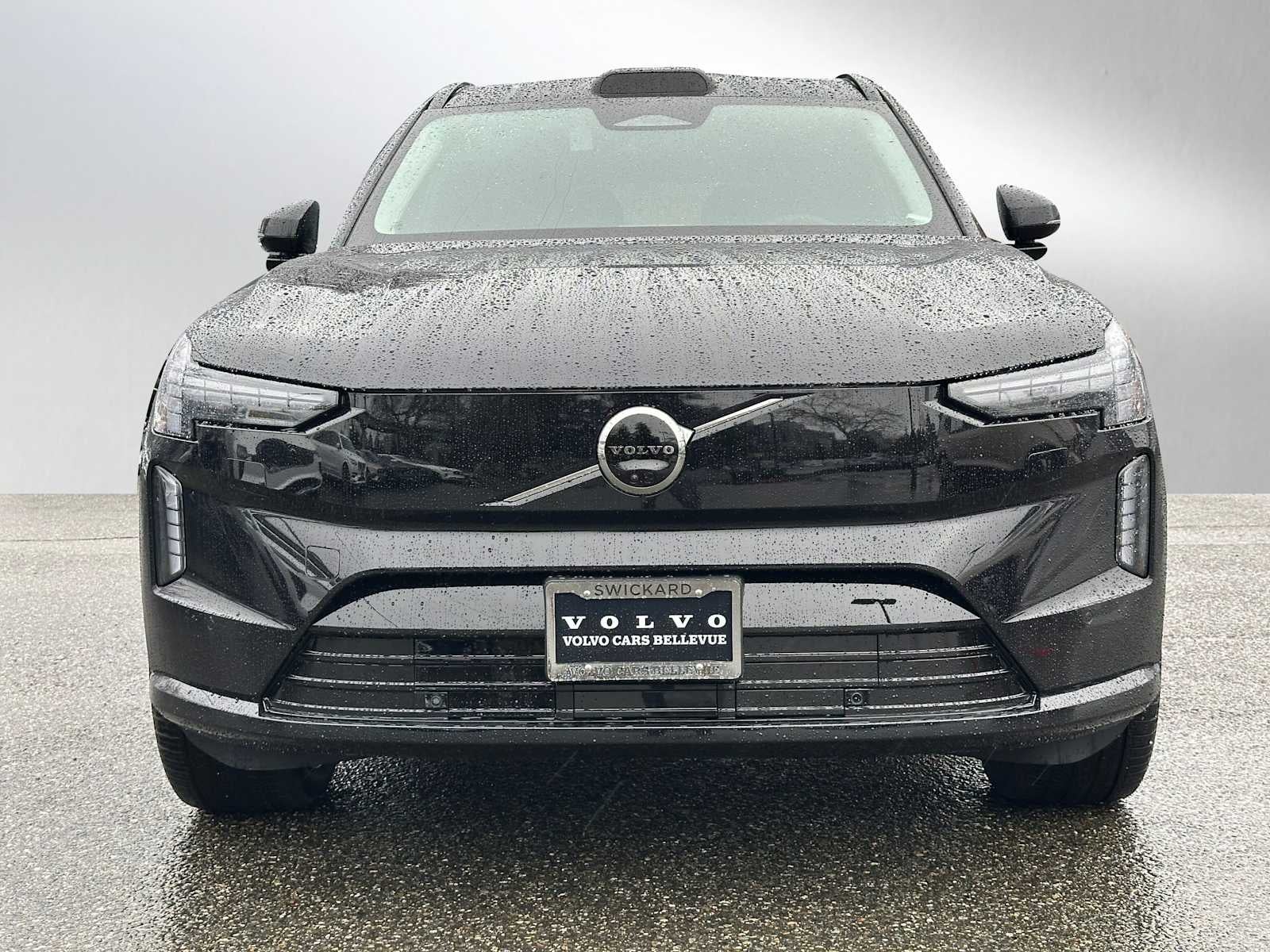 2025 Volvo EX90 Plus