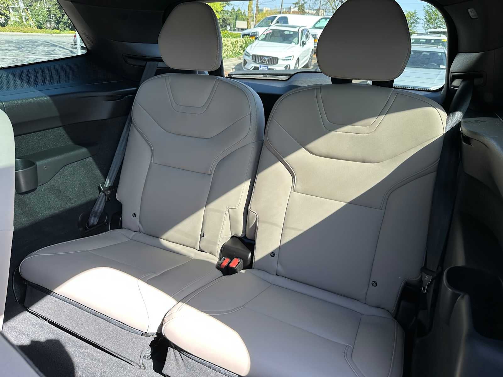 2025 Volvo EX90 Ultra