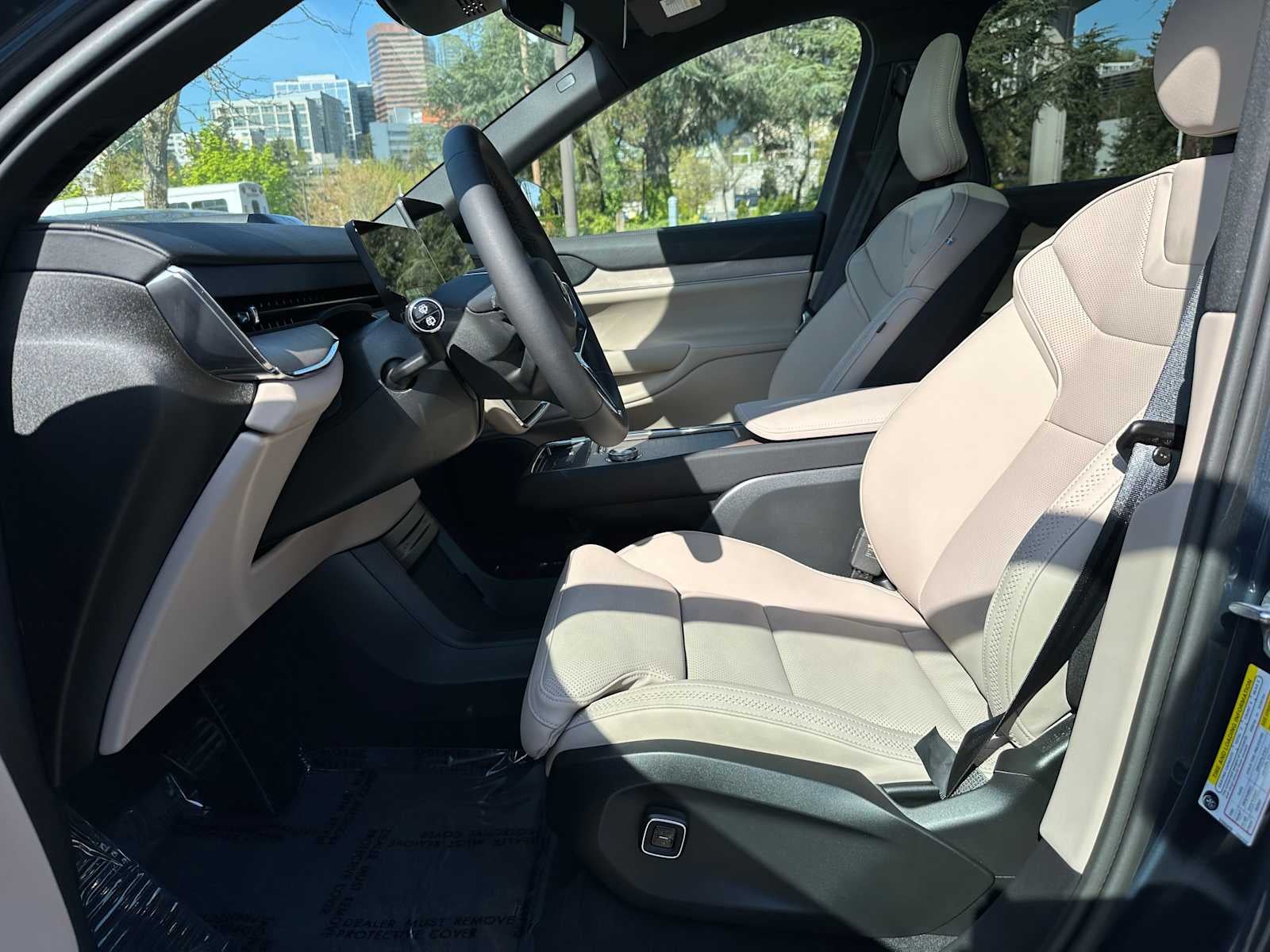 2025 Volvo EX90 Ultra