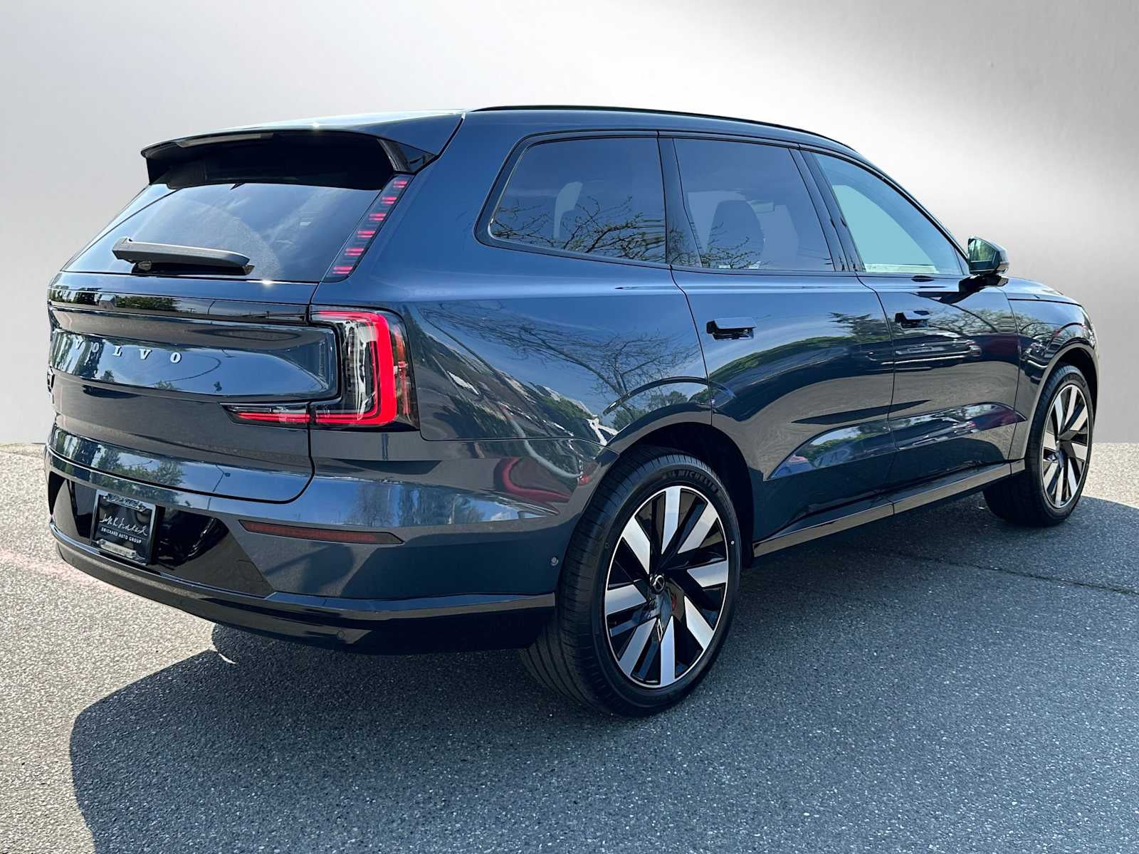 2025 Volvo EX90 Ultra