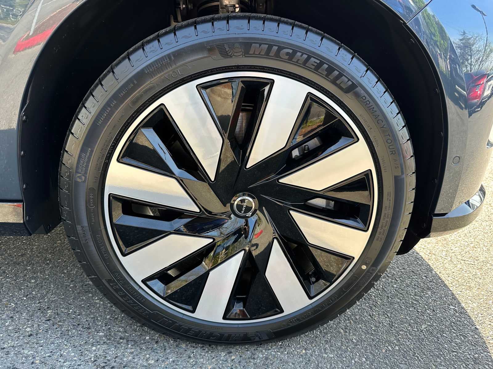 2025 Volvo EX90 Ultra