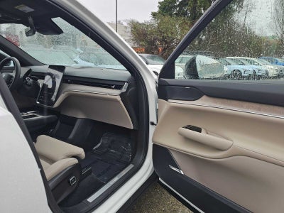 2025 Volvo EX90 Ultra