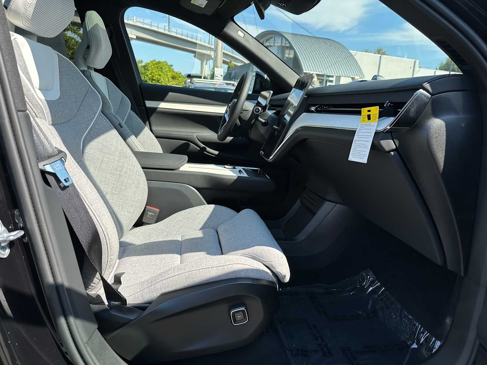 2025 Volvo EX90 Ultra