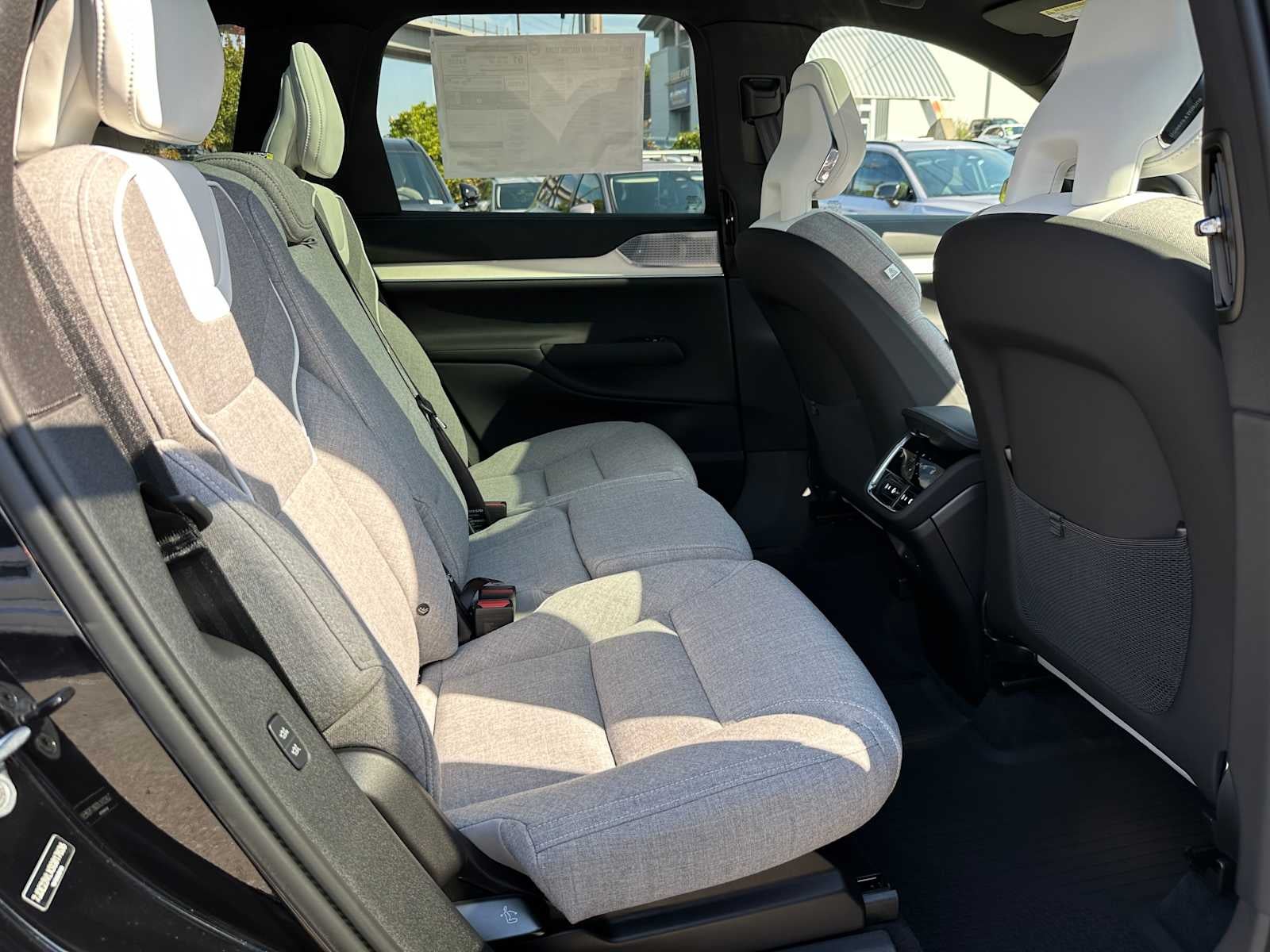 2025 Volvo EX90 Ultra