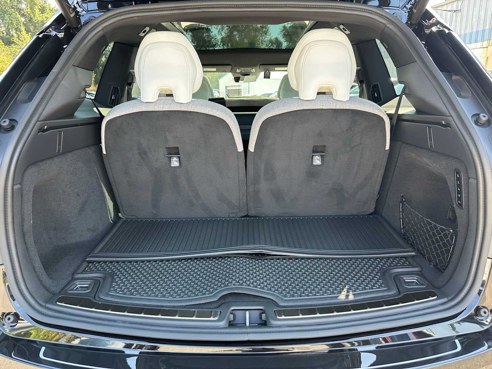 2025 Volvo EX90 Ultra