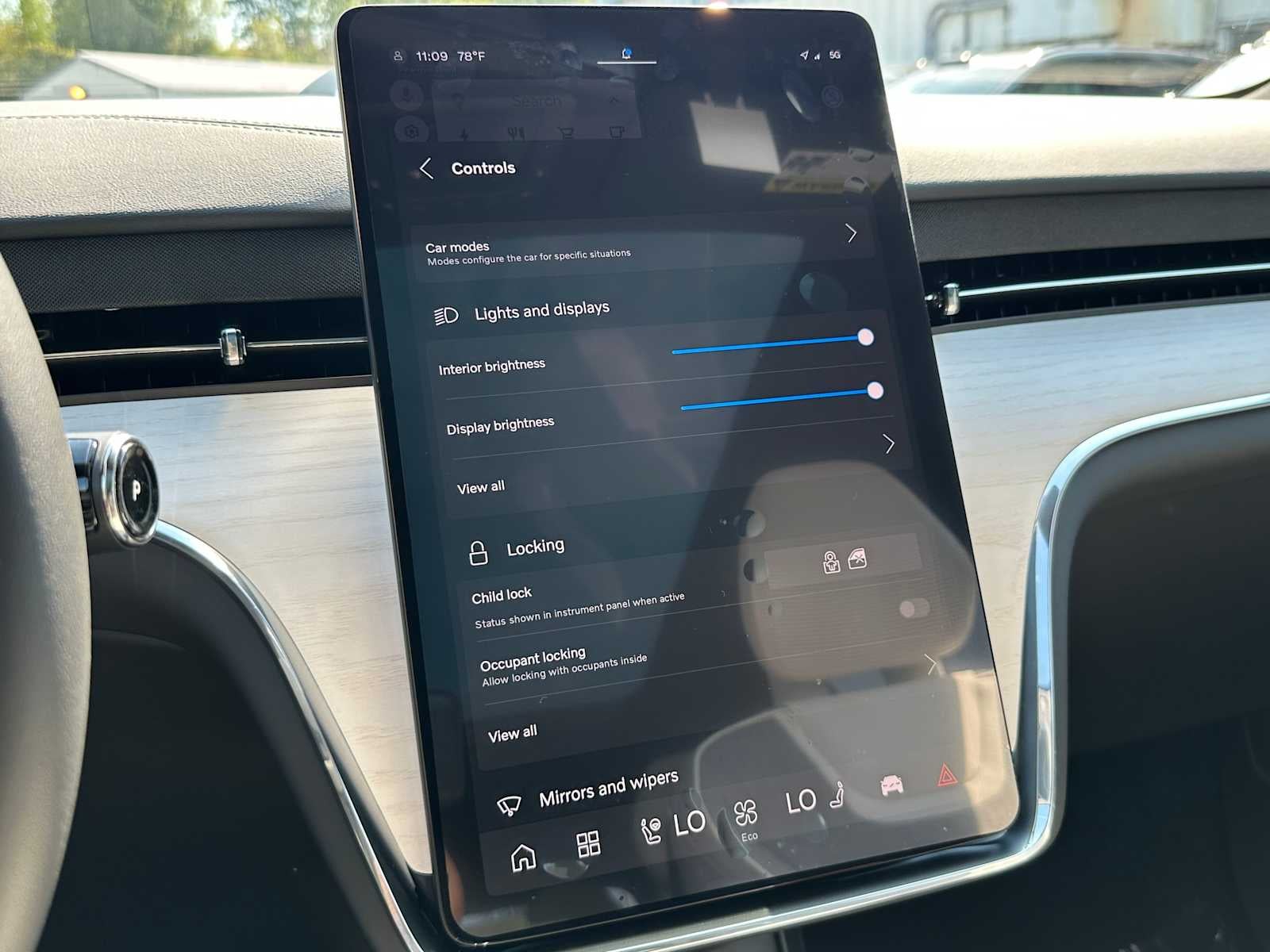 2025 Volvo EX90 Ultra