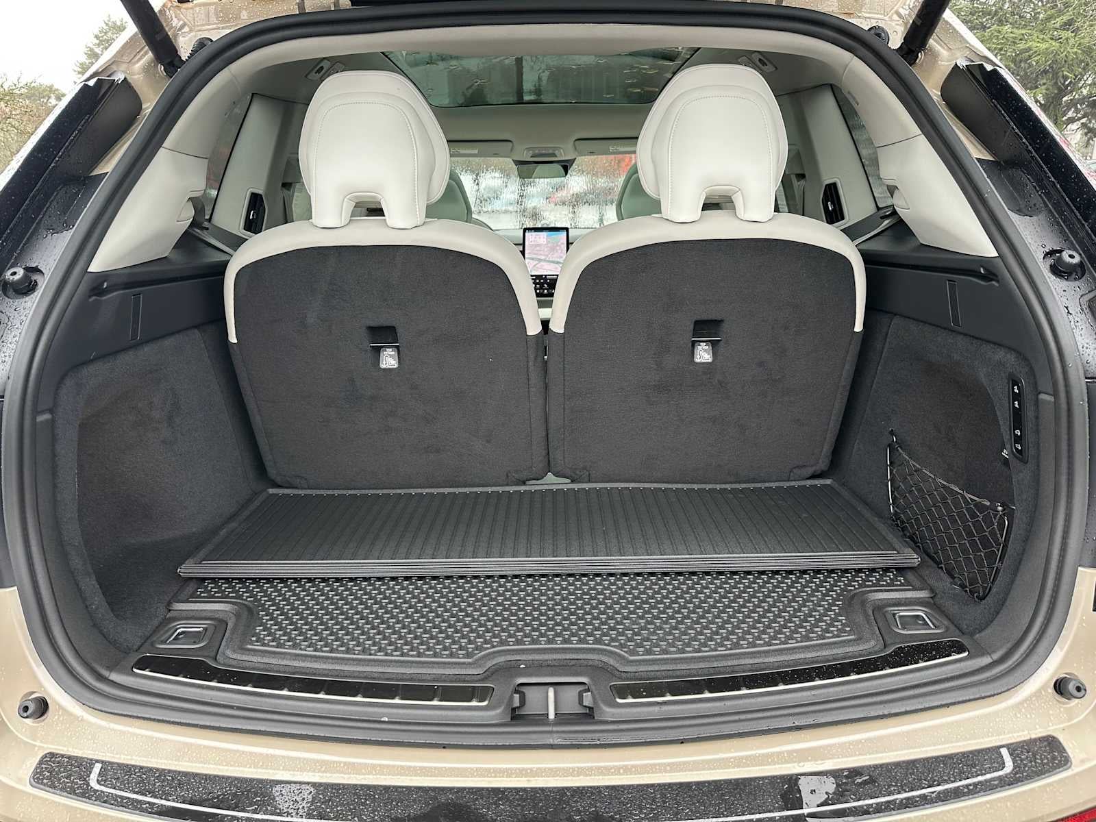 2025 Volvo EX90 Ultra