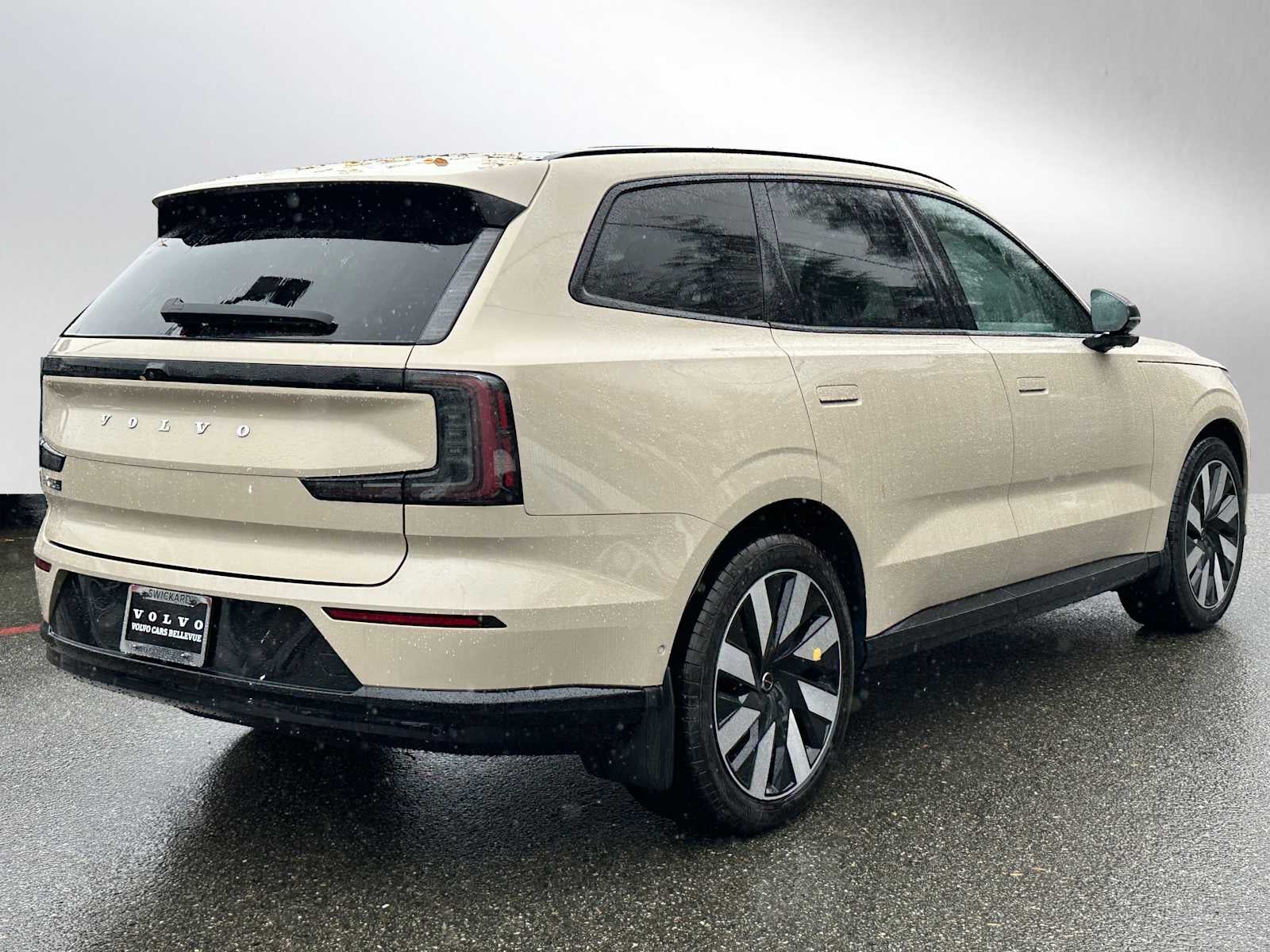 2025 Volvo EX90 Ultra