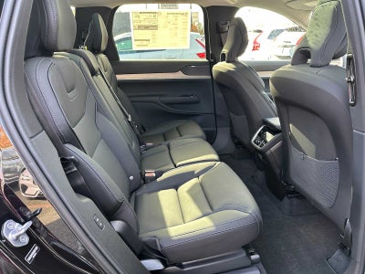 2025 Volvo EX90 Plus