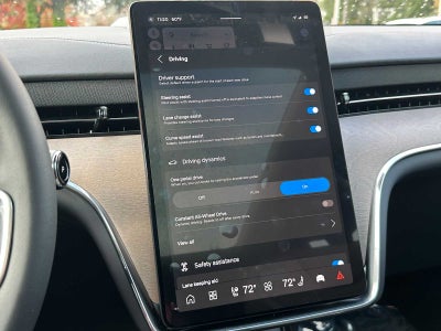 2025 Volvo EX90 Plus